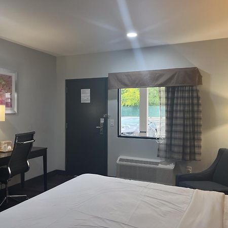 Motel 6 Norfolk, Va East Little Creek Exterior foto